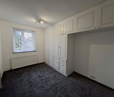 3 bedroom semi-detached house to rent - Photo 6