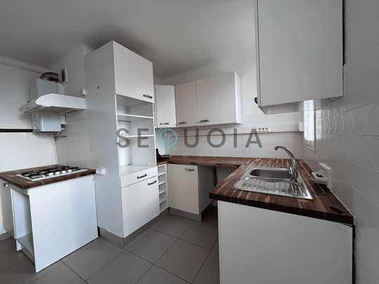 Location Appartement 3 pièces 57m² ANTIBES 06600 - Photo 1