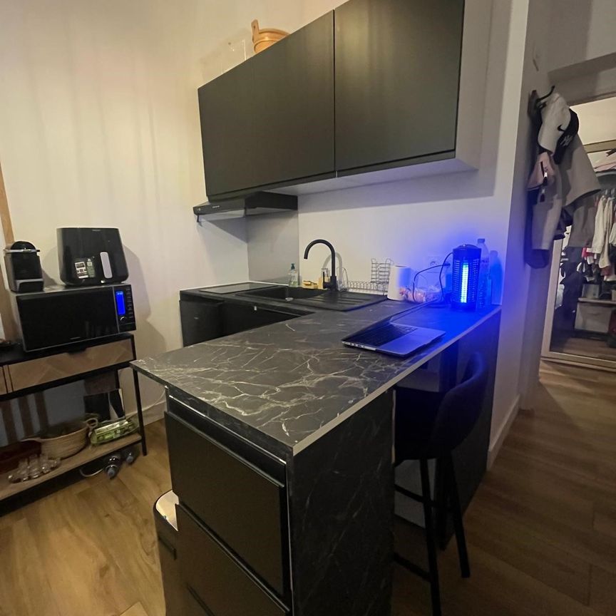 Location Appartement 2 pièces 22m² CANNES 06400 - Photo 1