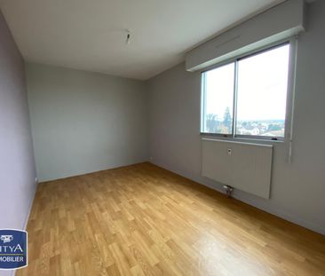 Location Appartement 5 pièces 130m² MACON 71000 - Photo 3