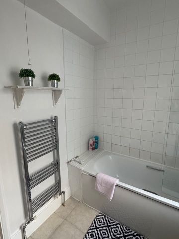 3 Bed Maisonette, Parfett Street, E1 - Photo 4