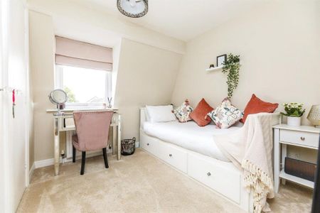 Lombard Close, BARNSLEY - Photo 2