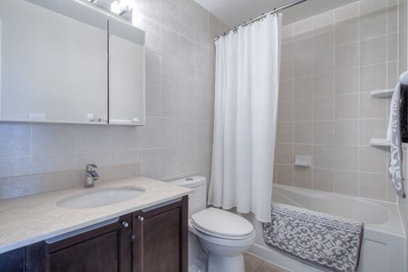 For Lease - 3865 Lake Shore Boulevard Unit# 904, Toronto, Ontario - Photo 4