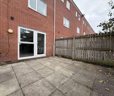Stockport Road, Ardwick, M13 - Photo 3