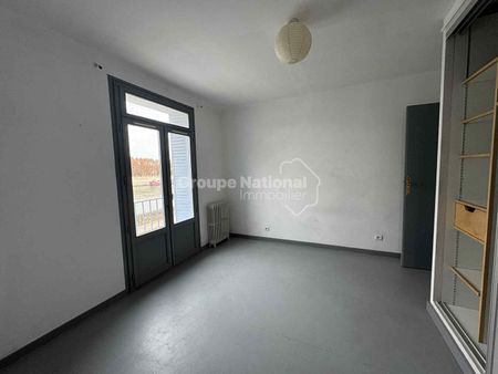 Location Appartement 3 pièces 69m² - Photo 2