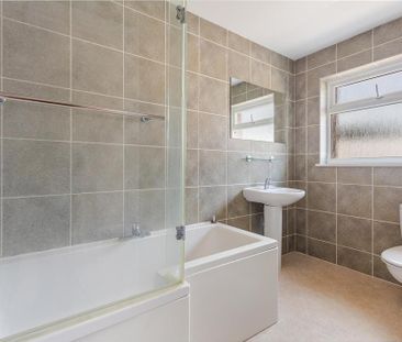 3 bedroom detached house to rent - Photo 6