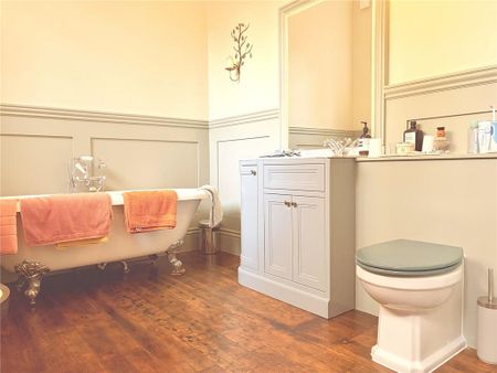 4 bedroom apartment to rent - Photo 5