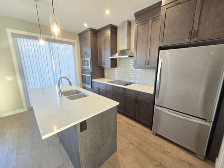 3806 202 Ave SE, Calgary - Photo 5