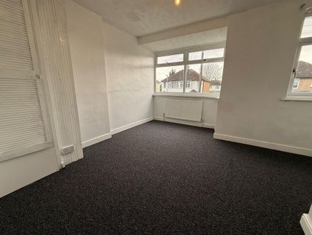 2 bedroom semi-detached house to rent - Photo 3