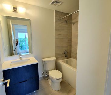 For Lease - 8 Steckley House Lane Unit# 219, Richmond Hill, Ontario - Photo 6