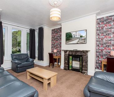 1 bedroom private hall to rent - Photo 3