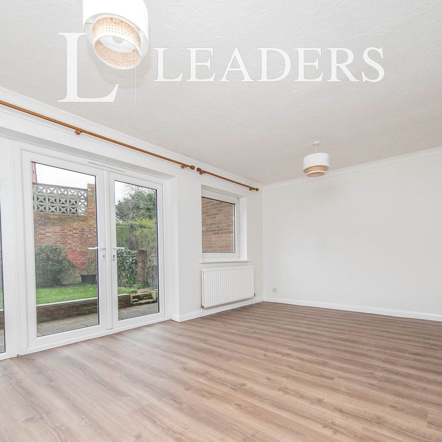 3 bedroom house to rent Bridgefield Close, Colchester, CO4 - Photo 1