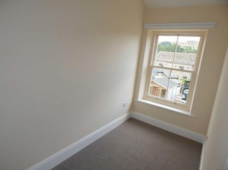 2 Bedroom Terraced Available Arranging tenancy - Photo 2