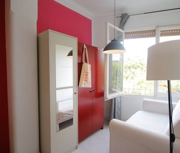 Carrer del Cinca, Barcelona, Catalonia 08030 - Photo 6