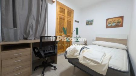 Piso en alquiler en Cruz de los Caidos - Photo 5