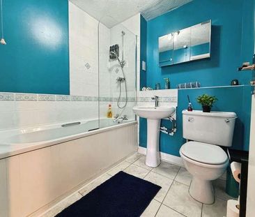 Botham Drive, Slough, SL1 - Photo 5