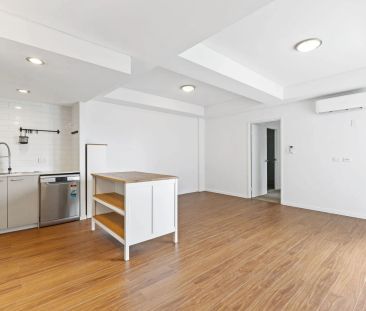 Ideally located, stylish apartment - Photo 3