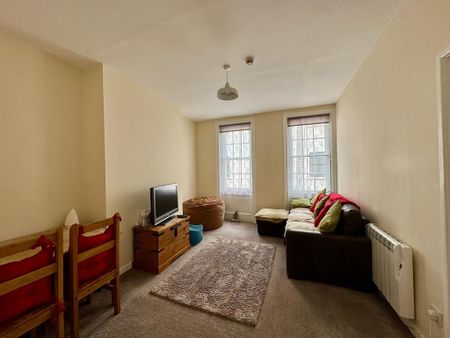 1 bedroom flat to rent - Photo 4