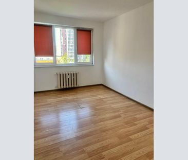 Calea Grivitei--Metrou Grivita,apartament 3 camere nemobilat/semimob - Photo 3