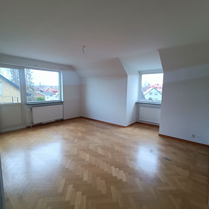 Marierovägen 11 - Foto 1