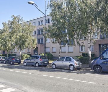 Appartement SABLE SUR SARTHE T4 - Photo 3