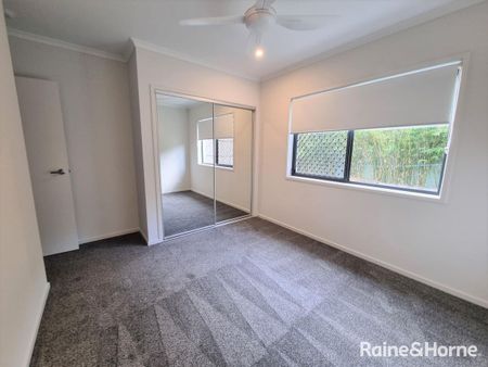 11 Morningview Place, Carindale, QLD 4152 - Photo 2