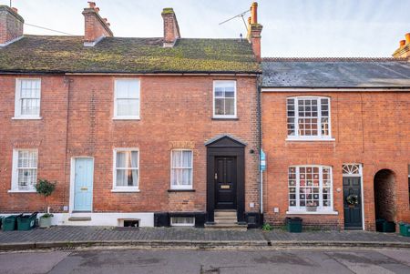 3 bedroom mid terraced house to rent, Available unfurnished now - Photo 5