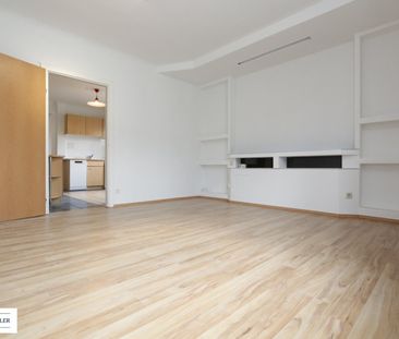 Sanierte 2-Zimmer-Wohnung in urbaner Lage mit optimaler Infrastruktur - Foto 1