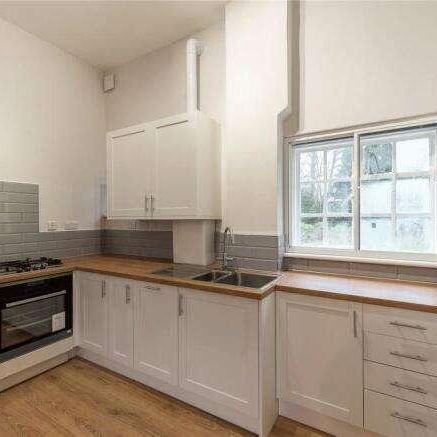 Park Flats, Hampstead Heath, N6 - Photo 1