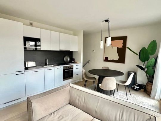 Appartement te huur - Photo 1