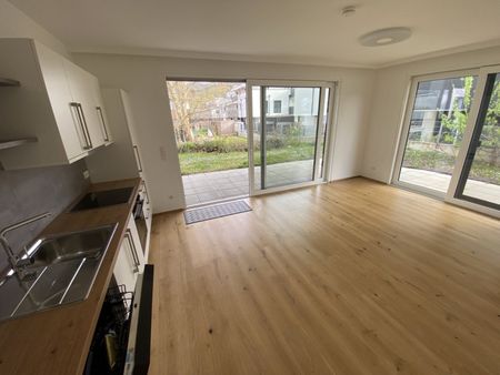 Neuwertige 3 Zimmer Gartenwohnung in Bisamberg inklusive Garagenplatz und Abstellplatz - Foto 2