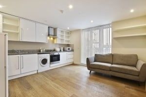 2 bedroom flat to rent - Photo 4