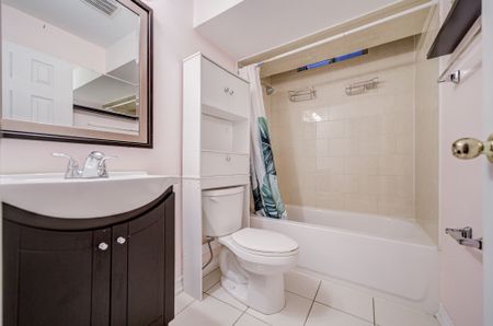 For Lease - 78 Monteith Crescent, Vaughan, Ontario - Photo 4