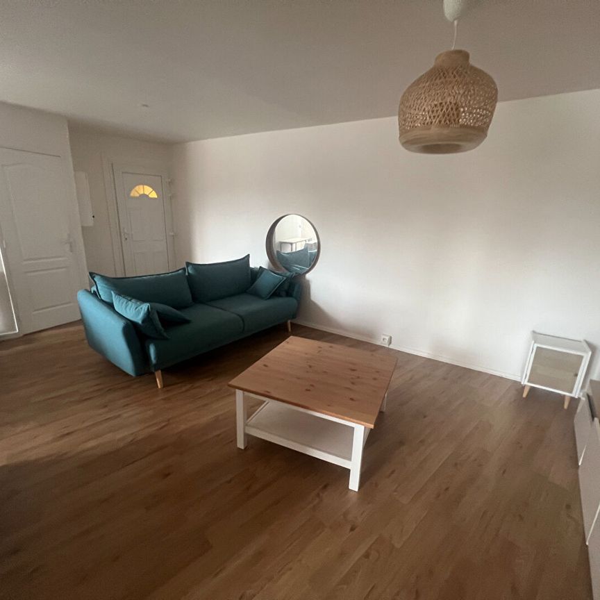 Appartement T2 quai de Saône La Mulatiere 47 m2 meublé - Photo 1