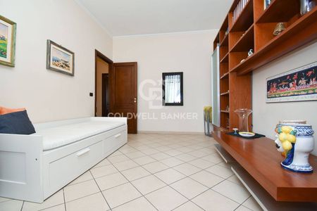 Trilocale via Vitaliano Brancati 15, Centro, Aci Castello - Photo 2