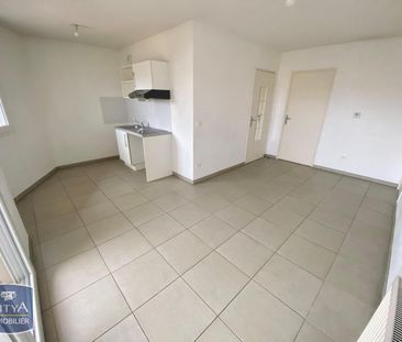 Location Appartement 2 pièces 42m² TOULON 83100 - Photo 4