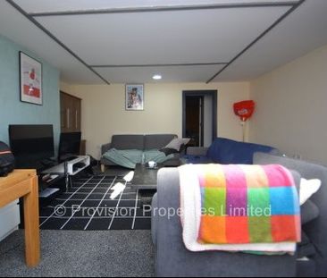 2 Bedroom Student Properties Leeds - Photo 6