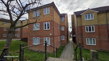 2 bedroom flat to rent - Photo 3