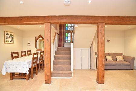 off Dike Lane, Dacre, Harrogate, HG3 4AR - Photo 3