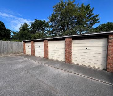 2 bedroom ground floor flat to rent - Photo 3
