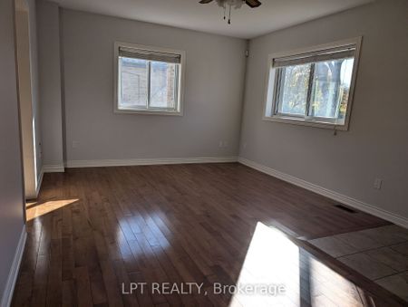 For Lease - 9 Atkinson Avenue Unit# Main, Toronto, Ontario - Photo 3