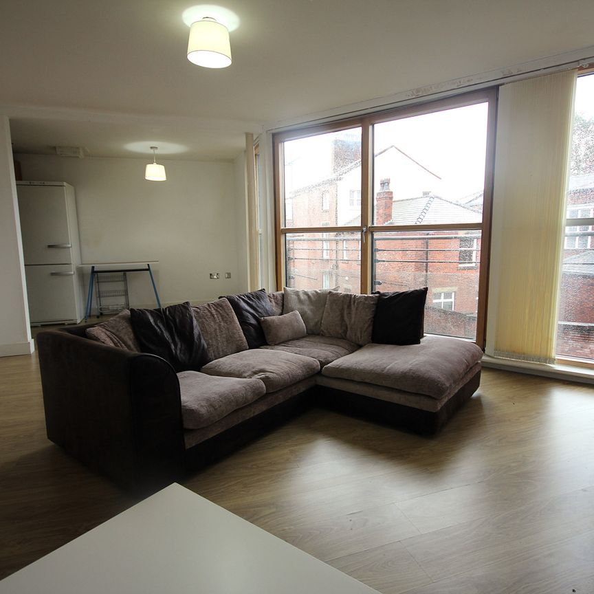 East Cliff, Preston - Photo 1