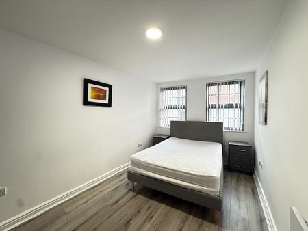 2 bedroom flat to rent - Photo 4