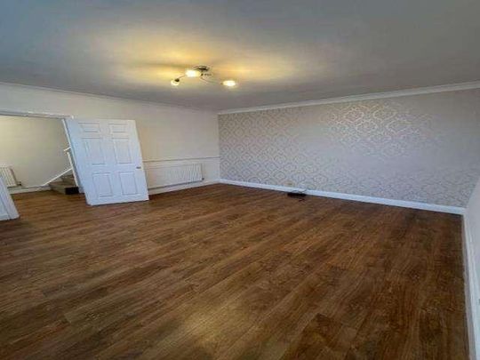 Parlaunt Road, Langley, SL3 - Photo 1