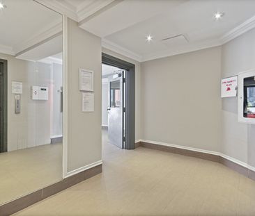 For Lease - 26 St. Joseph Street Unit# 609, Toronto, Ontario - Photo 3