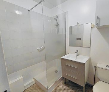 Location Appartement 2 pièces 42m² - Photo 5