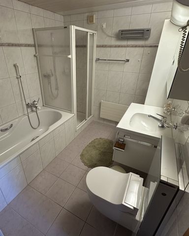 6-ROOM HOUSE IN NEUHAUSEN AM RHEINFALL (SH), FURNISHED, TEMPORARY - Photo 3