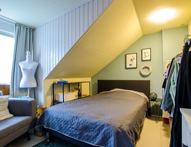 Maisonettewohnung mit Einbauküche für eine Person - Photo 1