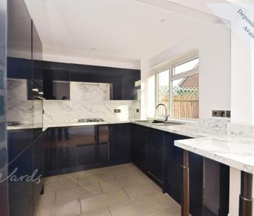 3 bedroom terraced house to rent - Photo 6