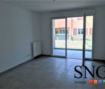 STUDIO AVEC TERRASSE ET PARKING - Photo 5